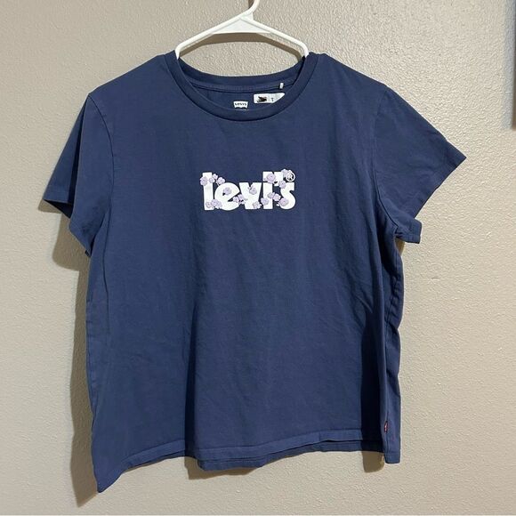 Levi’s purple cropped boxy fit short sleeve floral graphic tshirt size XL - Picture 2 of 6